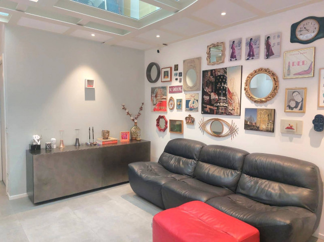 3 Locali in vendita a Milano