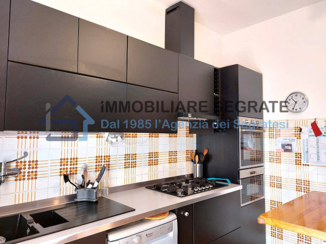 3 Locali in vendita a Segrate