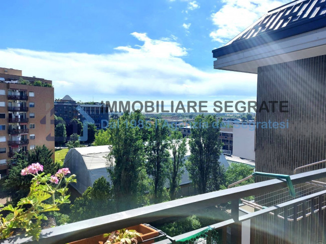 3 Locali in vendita a Segrate