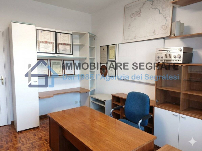 3 Locali in vendita a Segrate