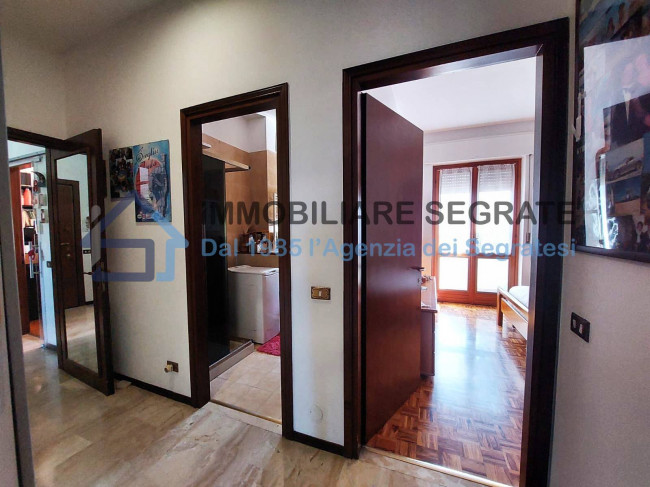 3 Locali in vendita a Segrate