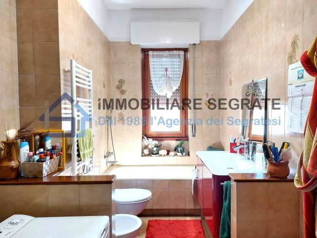 3 Locali in vendita a Segrate