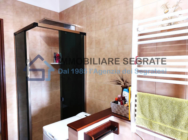 3 Locali in vendita a Segrate