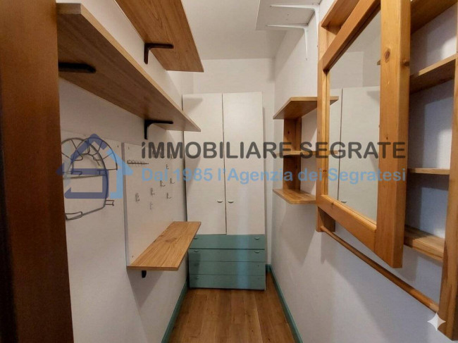 3 Locali in vendita a Segrate