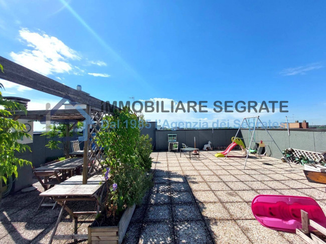 3 Locali in vendita a Segrate