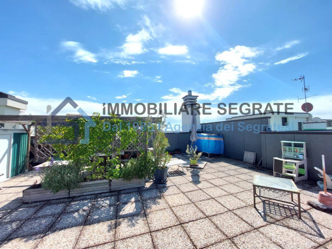 3 Locali in vendita a Segrate