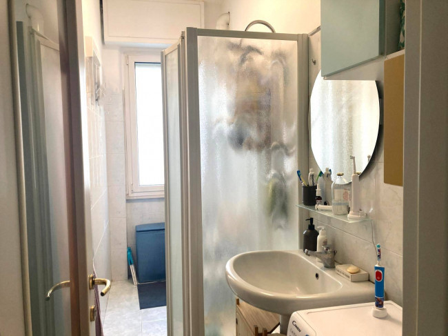 2 Locali in vendita a Milano