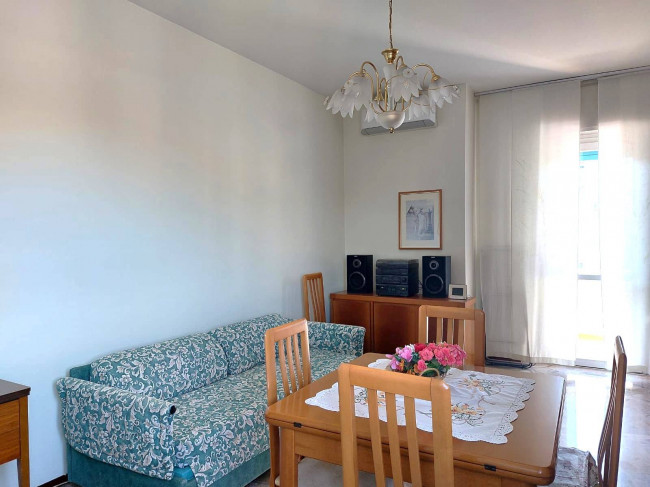 2 Locali in vendita a Segrate