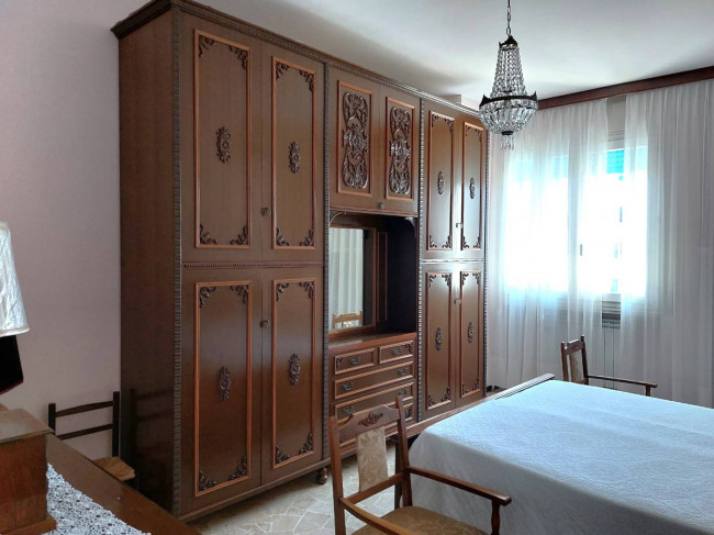 2 Locali in vendita a Segrate