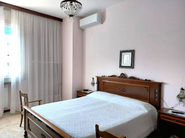 2 Locali in vendita a Segrate
