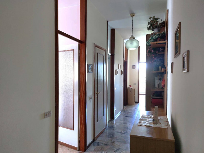 2 Locali in vendita a Segrate