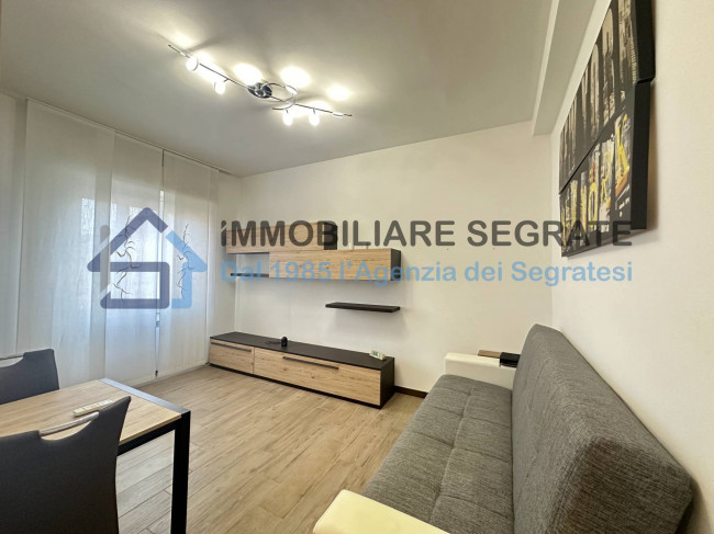 2 Locali in vendita a Vignate