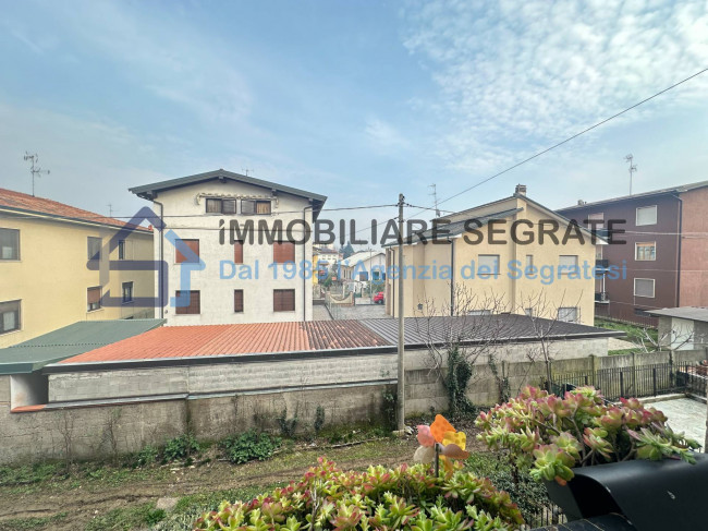 2 Locali in vendita a Vignate