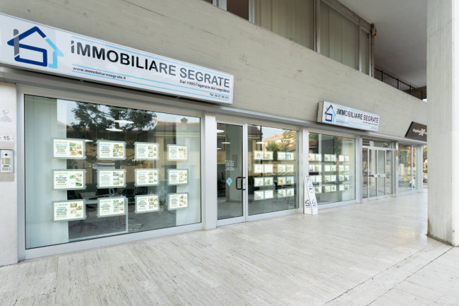 2 Locali in vendita a Vignate