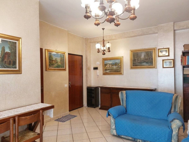3 Locali in vendita a Pioltello