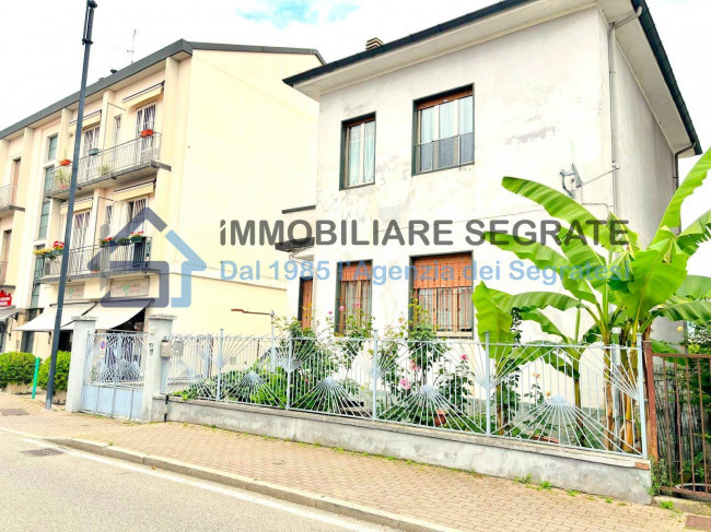 2 Locali in vendita a Segrate