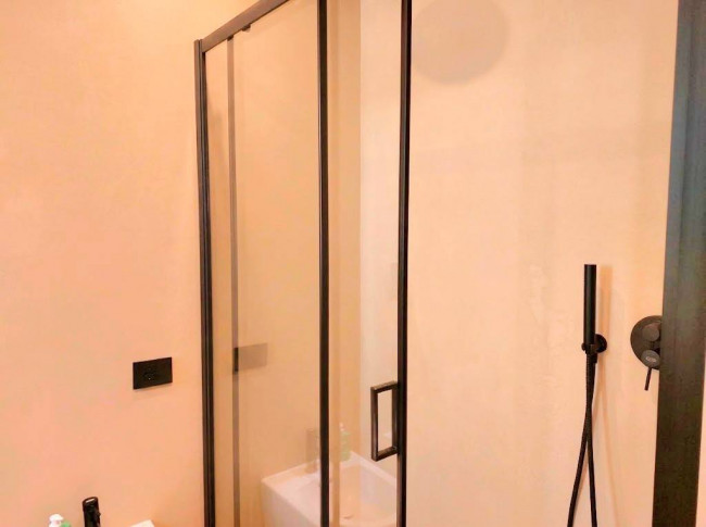 3 Locali in vendita a Milano