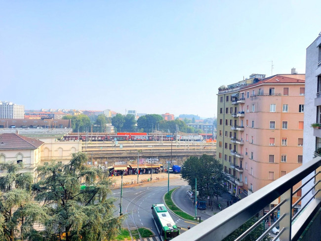 3 Locali in vendita a Milano