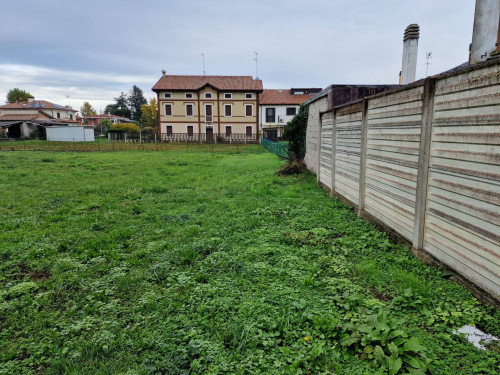 Terreno edificabile in vendita a Carbonera