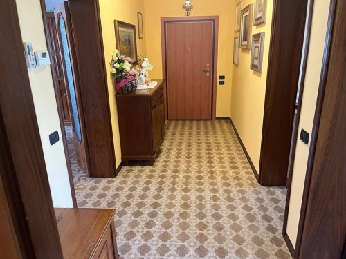 Appartamento in vendita a Paese
