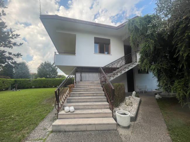 Casa singola in vendita a Ponzano Veneto