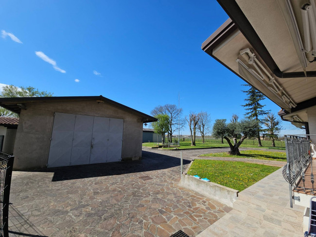 BIVILLA in vendita a Casale sul Sile