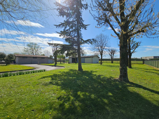 BIVILLA in vendita a Casale sul Sile