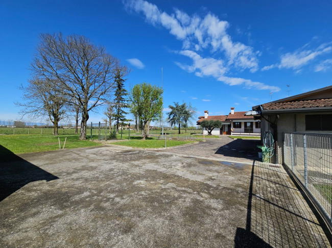 BIVILLA in vendita a Casale sul Sile