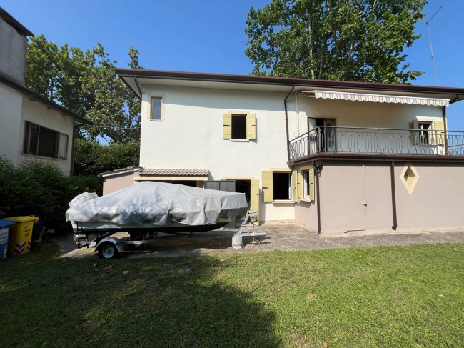 Casa indipendente in vendita a Casale sul Sile