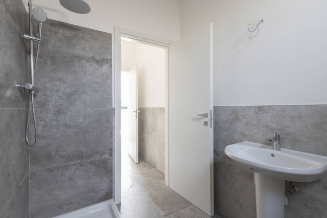 Ufficio in vendita a Paese