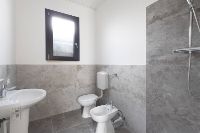 Ufficio in vendita a Paese