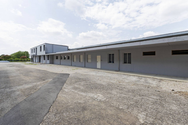 Ufficio in vendita a Paese