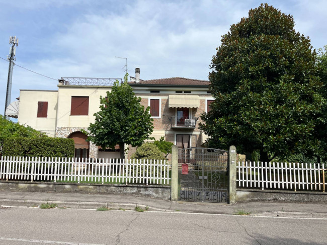 Casa indipendente in vendita a Legnago