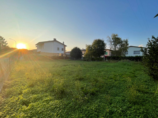 Terreno edificabile in vendita a Monastier di Treviso