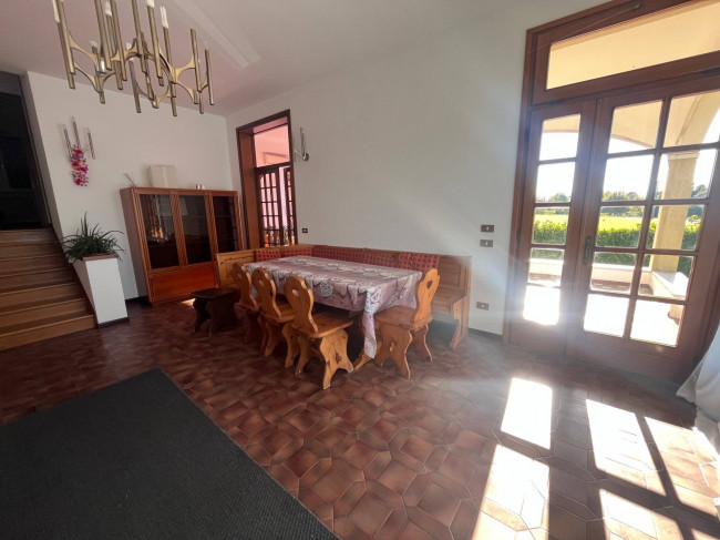 CASA SINGOLA CON TRE CAMERE in vendita a Carbonera