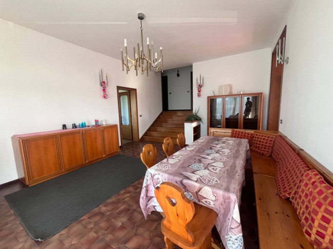 CASA SINGOLA CON TRE CAMERE in vendita a Carbonera