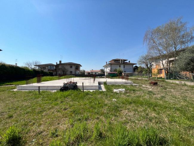 Terreno edificabile in Vendita a Breda di Piave