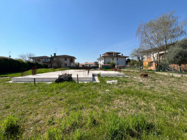 Terreno edificabile in vendita a Breda di Piave