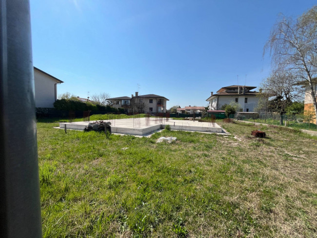 Terreno edificabile in vendita a Breda di Piave