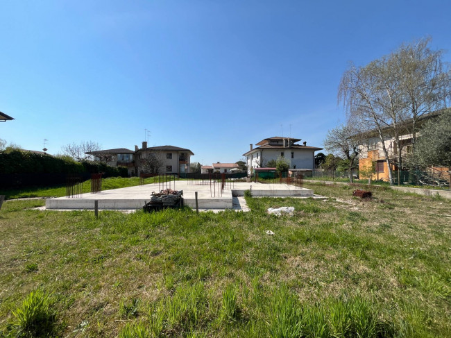 Terreno edificabile in vendita a Breda di Piave