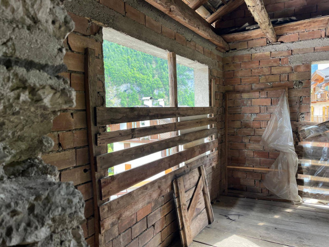 Appartamento in vendita a Imer