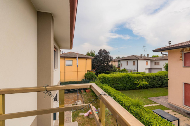 Bifamiliare in vendita a Quinto di Treviso