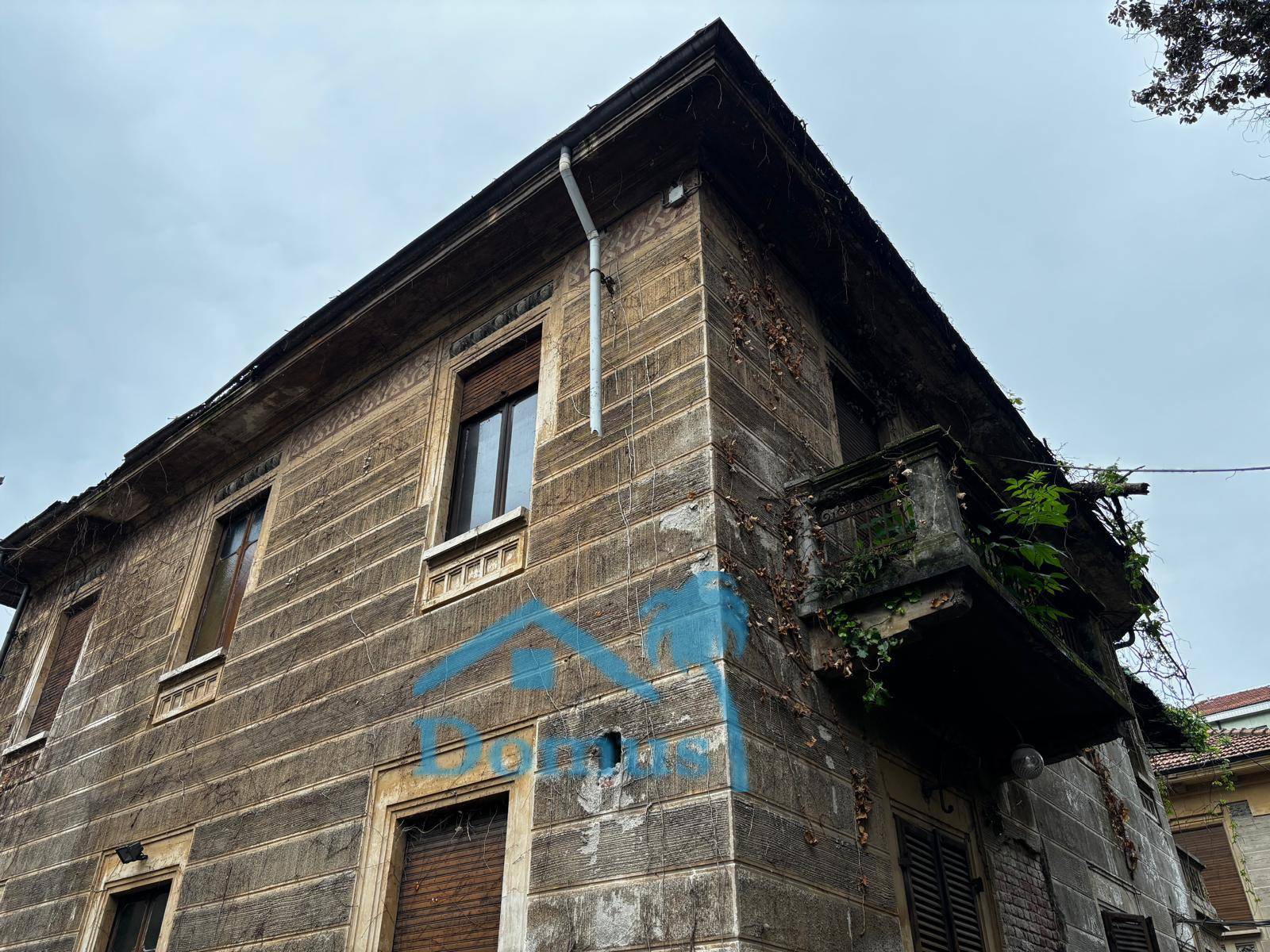 Villa in vendita a Pinerolo
