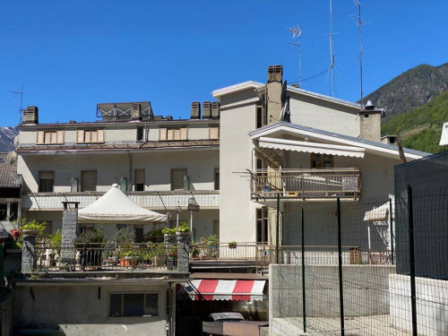 Albergo/Hotel in vendita a Perosa Argentina (TO)