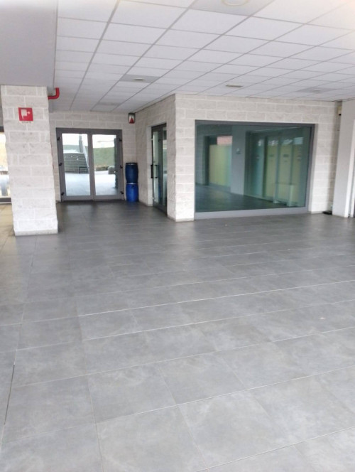 Locale commerciale in vendita a Bricherasio