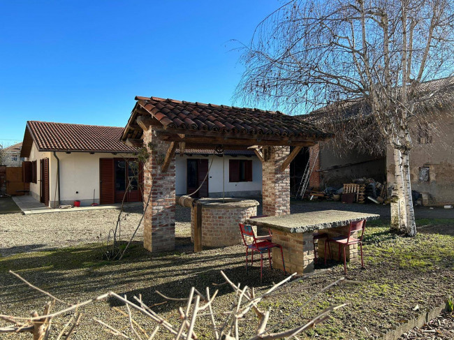 Appartamento in affitto a Scalenghe