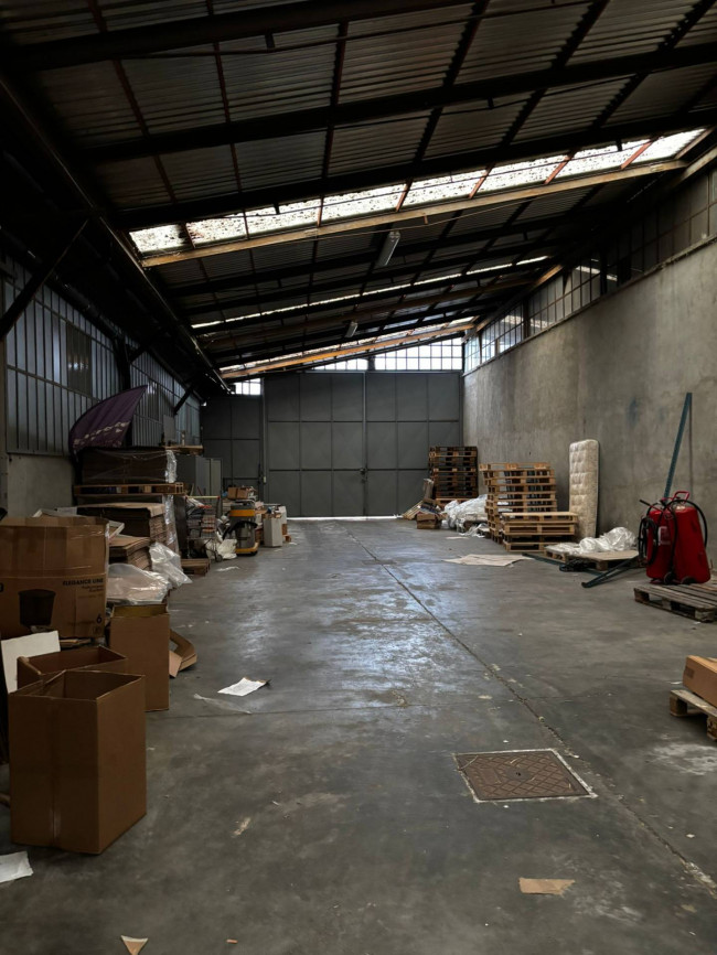 Capannone in affitto a Pinerolo