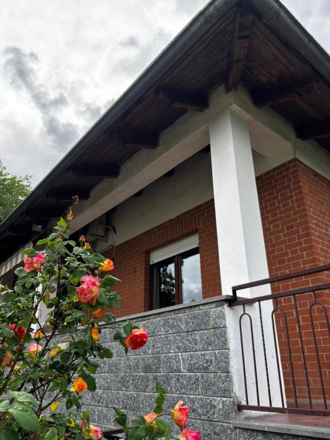 Villa in vendita a Frossasco