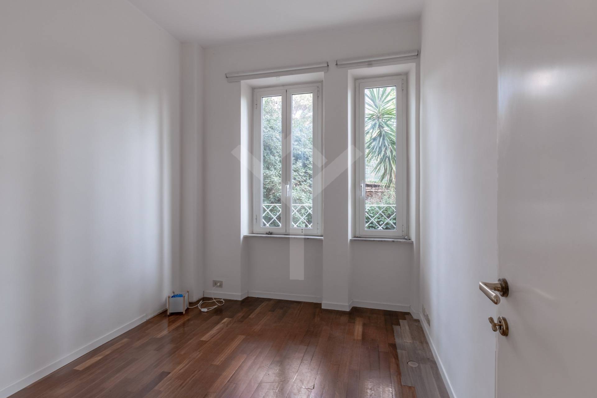 Apartment for Rent to Roma