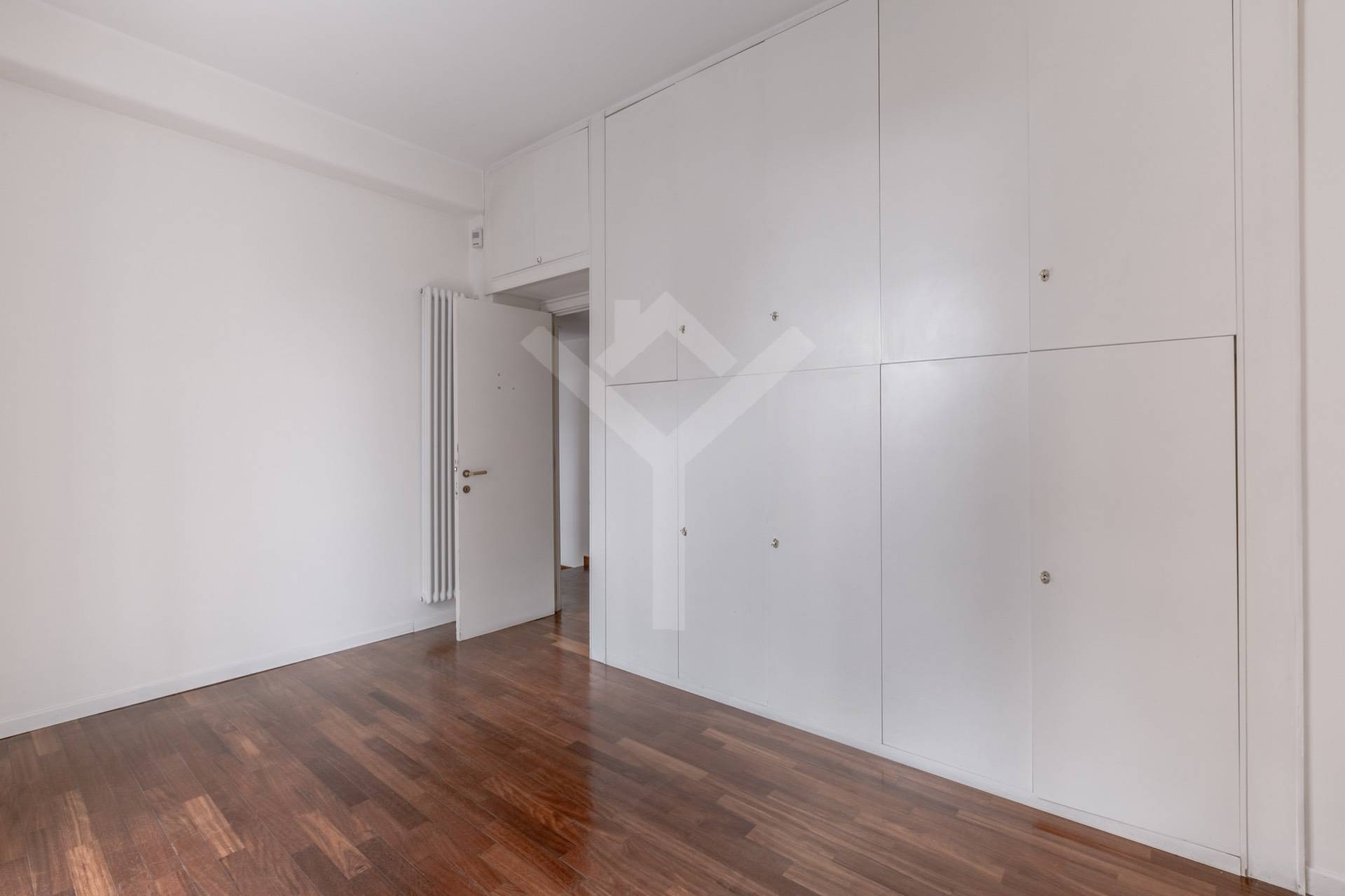 Apartment for Rent to Roma